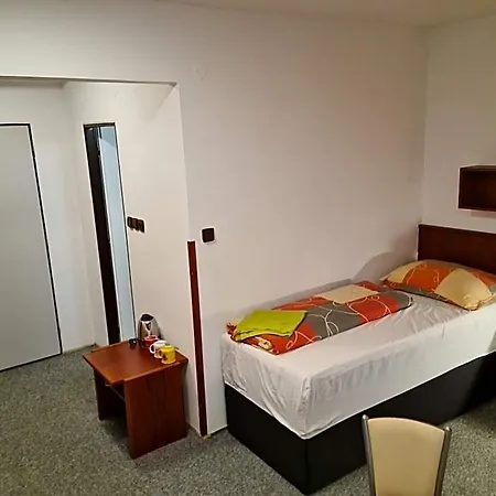 Hotell Tosanovice